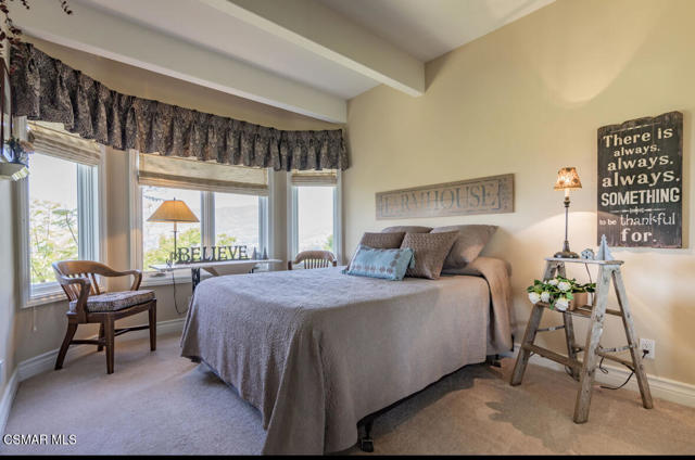 1029 Alta Vista Road, Simi Valley CA: https://media.crmls.org/mediaz/6946b443-f904-43c1-b546-b480531e5c92.jpg
