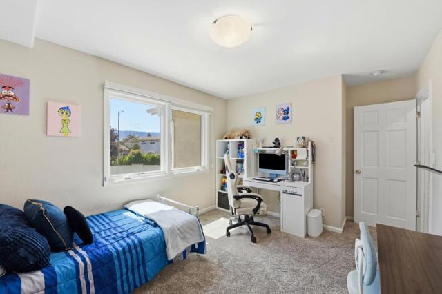 2465 Fenian Drive, Campbell CA: https://media.crmls.org/mediaz/6947c7a1-021a-4fd2-b1d1-0bc7da9e6efd.jpg