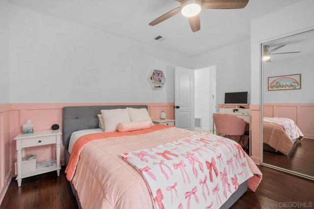 9026 W Hamilton St, Rancho Cucamonga CA: https://media.crmls.org/mediaz/6947cef2-29ac-484e-ac76-bf320c84625a.jpg