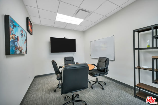  Commercial for Sale in El Segundo, California