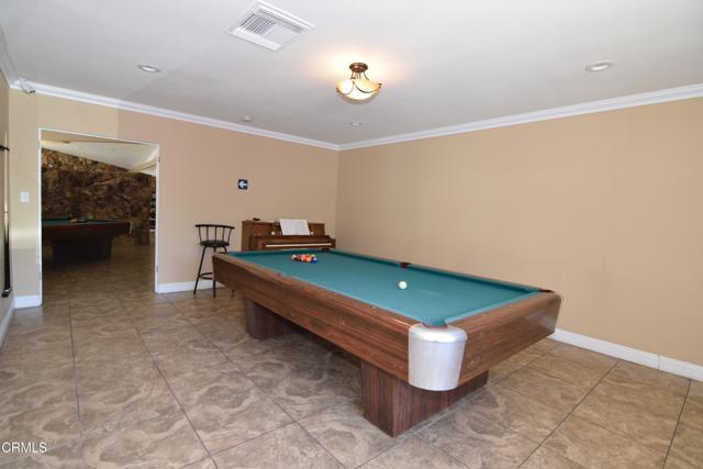 4201 Topanga Canyon Blvd. Boulevard, Woodland Hills CA: https://media.crmls.org/mediaz/69498ccf-d091-4946-804e-63d1ef88e821.jpg
