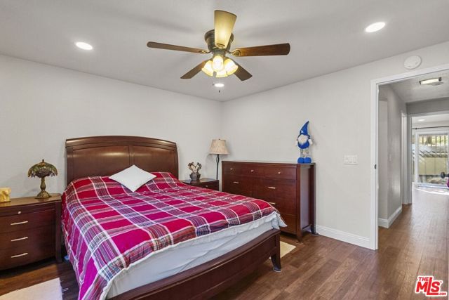 1197 Oriole Road, Wrightwood CA: https://media.crmls.org/mediaz/6949b88b-01f8-44f8-9d9b-ac0a5eb0227c.jpg