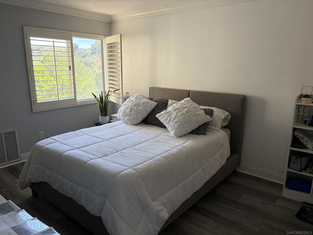 7180 Shoreline Dr. - photo 12