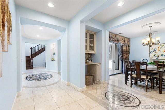 6839 Helenite Pl, Carlsbad CA: https://media.crmls.org/mediaz/694ac475-981a-4248-ad73-0e7dff618ca1.jpg