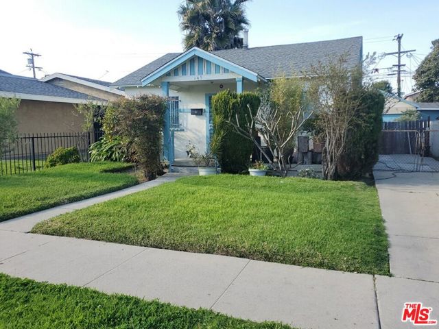 145 97th Street, Los Angeles, California 90003, 2 Bedrooms Bedrooms, ,1 BathroomBathrooms,Single Family Residence,For Sale,97th,24371845