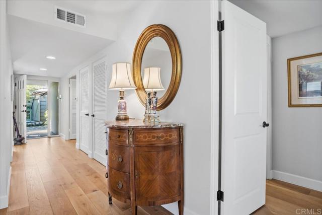 Detail Gallery Image 9 of 44 For 131 Cancha De Golf, Rancho Santa Fe,  CA 92091 - 2 Beds | 2 Baths