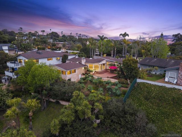Image 11 of 37 For 6430 La Jolla Scenic Dr S