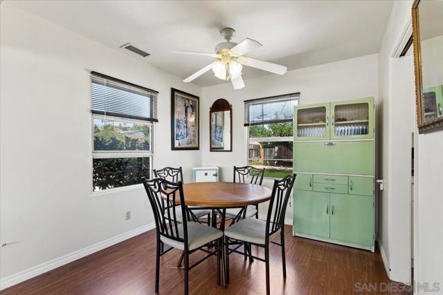 1658 Greenfield Dr, El Cajon CA: https://media.crmls.org/mediaz/694c2ceb-7a3d-4423-abfb-45fb69b8429f.jpg
