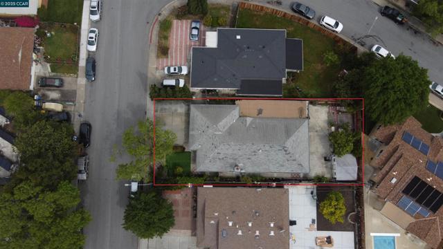 340 Carnegie Dr, Milpitas CA: https://media.crmls.org/mediaz/694e4c66-9823-46d4-a58f-034dabb2ca41.jpg