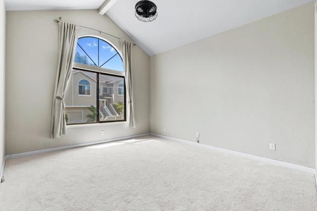 17 Carriage Lane, Scotts Valley CA: https://media.crmls.org/mediaz/694f832c-843e-45a7-a5f0-c23c525ec7e6.jpg