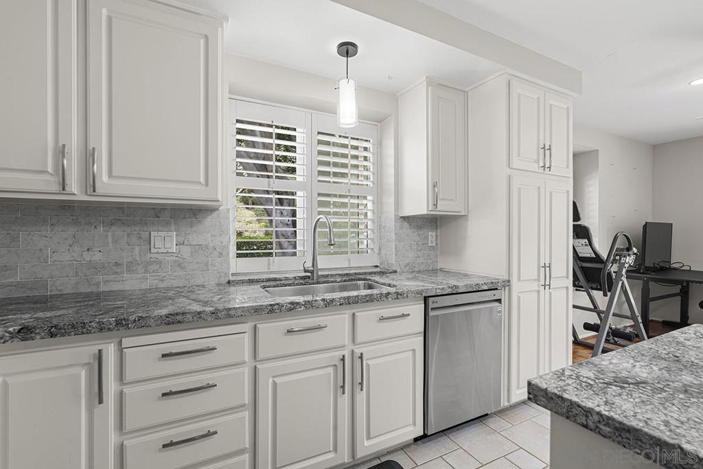 3631 Caminito Carmel Landing - photo 8