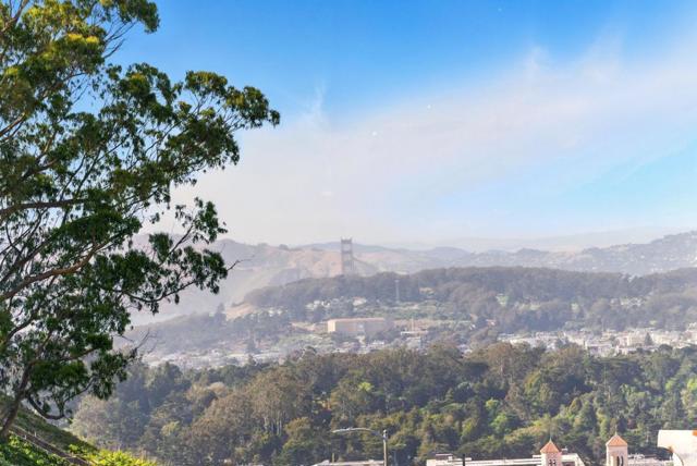 1756 14th Avenue, San Francisco CA: https://media.crmls.org/mediaz/69500982-74dd-42d8-9b25-b5cbc07f301f.jpg