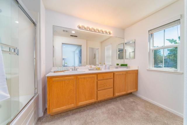 6360 Forget Me Not, Livermore CA: https://media.crmls.org/mediaz/6950a102-a25d-4e42-aa98-f58113820ac7.jpg
