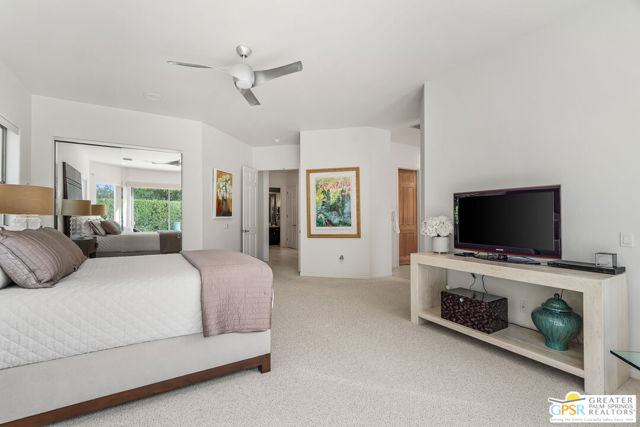 36750 Nancy Lane, Rancho Mirage CA: https://media.crmls.org/mediaz/69512877-03cf-4cf1-8b1c-34b88ee08ce4.jpg