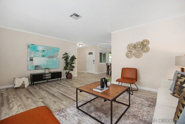 3208 Morningside Drive, Oceanside CA: https://media.crmls.org/mediaz/69514b31-0243-40e5-8de7-c32b6f3fe388.jpg