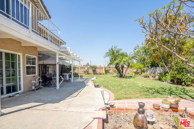1756 Milano, Montebello CA: https://media.crmls.org/mediaz/69528616-c8b8-4bf7-82dc-8dfdb853e758.jpg