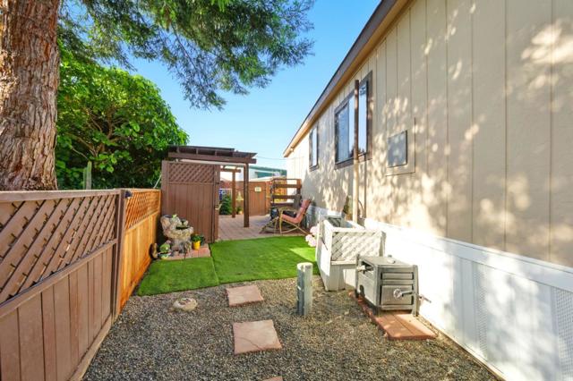 1117 Baldwin Street, Salinas CA: https://media.crmls.org/mediaz/69551e2f-6db3-4375-af81-0739079c9e15.jpg