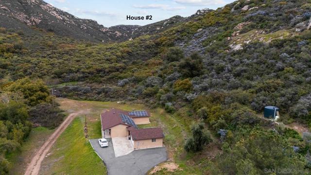 21908 Japatul Ln, Alpine CA: https://media.crmls.org/mediaz/6956b604-815b-467f-8ac7-52f33f838ef0.jpg