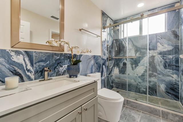 20 Palisades Drive, Daly City CA: https://media.crmls.org/mediaz/6957cb29-1163-495f-81af-42925c940338.jpg