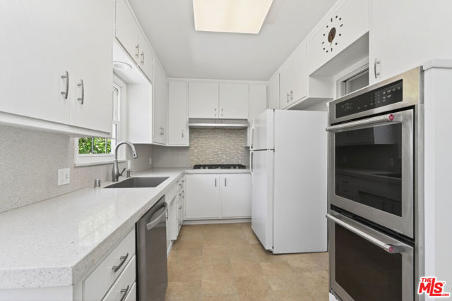 Drew Fenton | 675 El Medio Avenue Pacific Palisades CA | MLS: 7354944