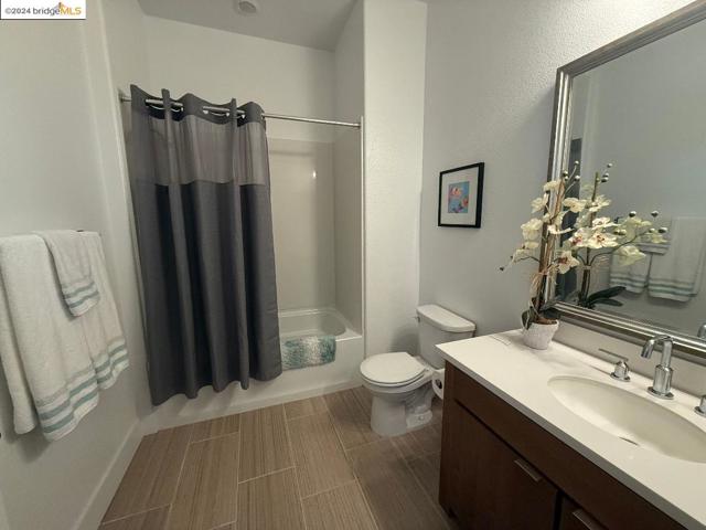 Image 20 of 33 For 2885 Tradewind Drive