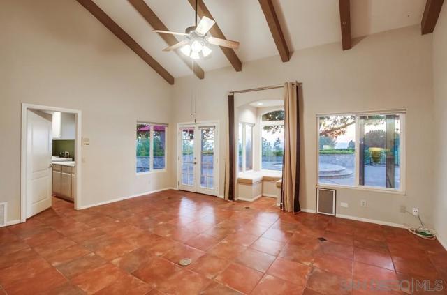14442 Ranch Trail Drive, El Cajon CA: https://media.crmls.org/mediaz/695a192f-52fe-4585-a5c6-b22a75e4935c.jpg