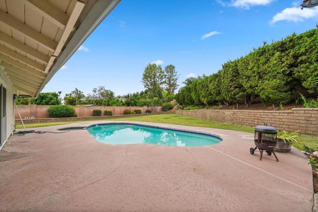 5101 Club Terrace Drive, Yorba Linda CA: https://media.crmls.org/mediaz/695adfe5-93ee-4f8f-bae3-d3458f071cca.jpg