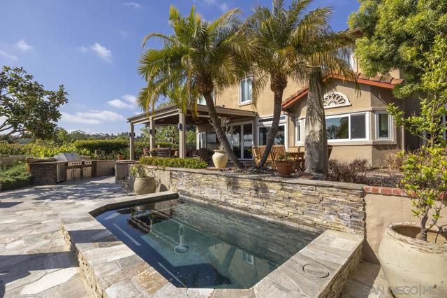 3245 Brookside Ln, Encinitas CA: https://media.crmls.org/mediaz/695be66a-01f8-470f-89a4-a721f3eb098a.jpg