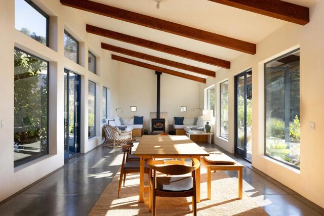 47320 Highway 1, Big Sur CA: https://media.crmls.org/mediaz/695d32cc-eeb1-4ae2-a95e-b2a51ae8ba30.jpg