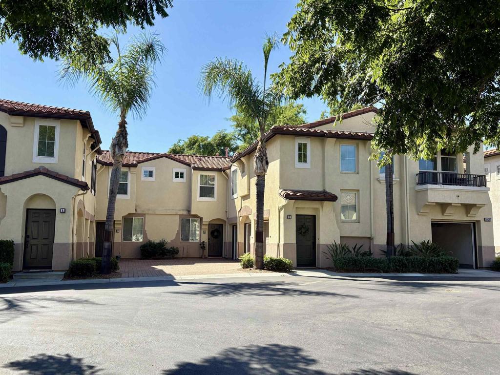 30429 Pelican Bay #D