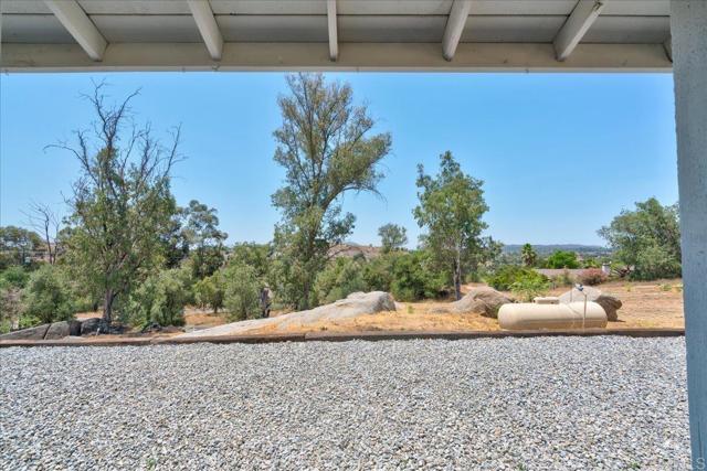 Detail Gallery Image 40 of 43 For 18434 Ramona View Dr, Ramona,  CA 92065 - 4 Beds | 2/1 Baths