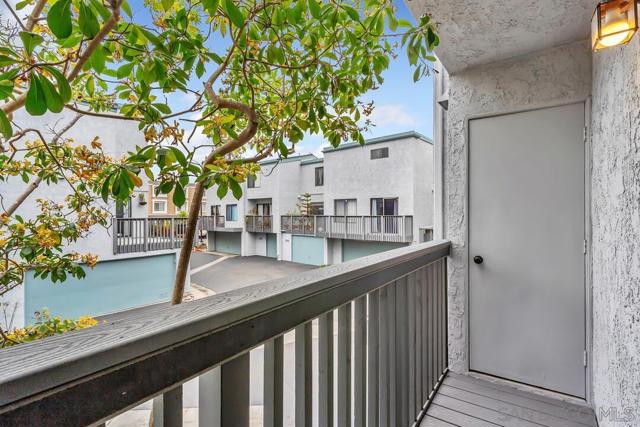 3238 Via Alicante, La Jolla CA: https://media.crmls.org/mediaz/695dd6cd-0d48-4253-9339-397cba0e54f0.jpg