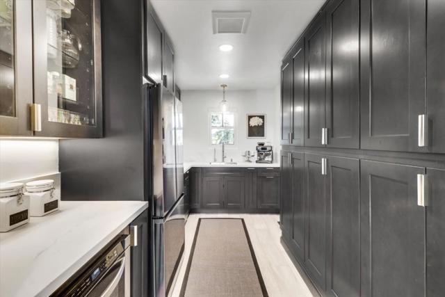 80 Via Aspero, Alamo CA: https://media.crmls.org/mediaz/695eee1a-0d2b-418f-8040-a57ed260ffdf.jpg