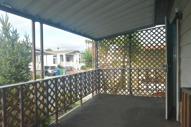 437 SAMOA Circle, Union City CA: https://media.crmls.org/mediaz/695f2b17-9f96-484a-89f4-9193f199bc61.jpg