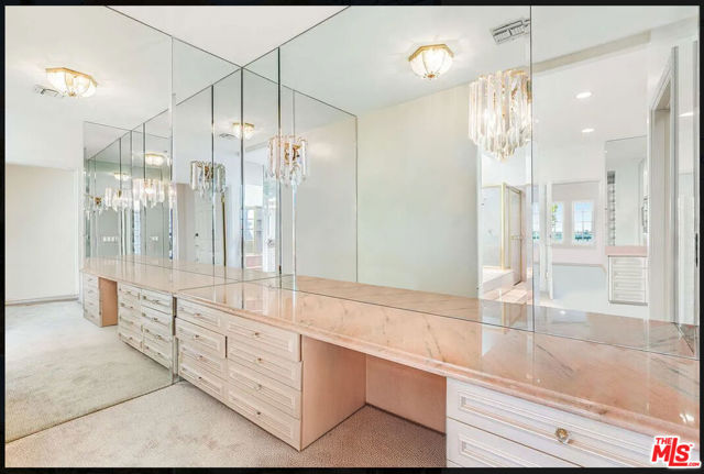 Drew Fenton | 2222 Canyonback Road Los Angeles CA | MLS: 7400788