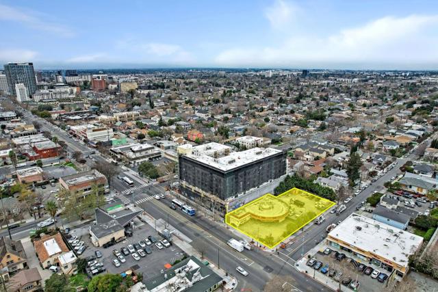 535 E Santa Clara Street, San Jose CA: https://media.crmls.org/mediaz/69612d3a-044c-4b09-a9e1-a269a19523b0.jpg