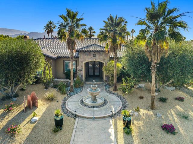 52395 Whispering Way, La Quinta CA: https://media.crmls.org/mediaz/69619c02-5045-4f46-baed-86e95e3e70ff.jpg