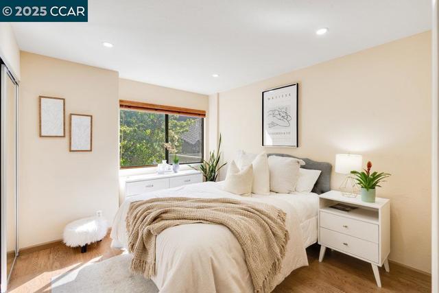 410 Beacon Ridge Lane, Walnut Creek CA: https://media.crmls.org/mediaz/6961dddc-8c34-4ece-ba51-5eb1dec2f81d.jpg