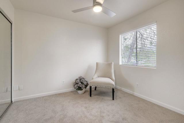 1415 17 Flag Ln, El Cajon CA: https://media.crmls.org/mediaz/69631258-a9ba-4ef2-95a3-1297ae263387.jpg