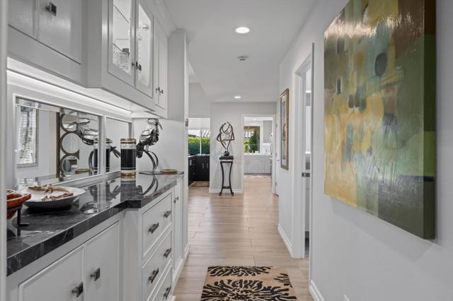 2 Whittier Court, Rancho Mirage, CA 92270