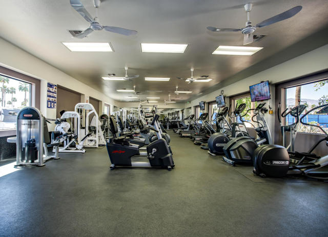 69411 R Ramon Rd #98, Cathedral City CA: https://media.crmls.org/mediaz/6964ee54-3d76-43fd-95b0-d2667ec0ee1b.jpg