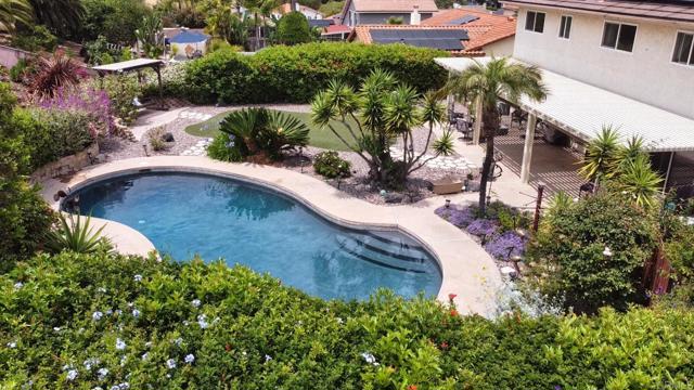 3812 Wild Oats Ln, Bonita CA: https://media.crmls.org/mediaz/69650f6f-b0cd-4f38-a953-23d85df64119.jpg