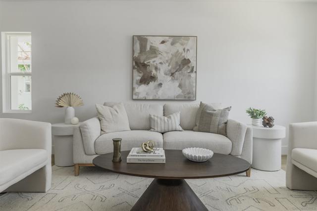 1028 30 Lincoln Ave, San Diego CA: https://media.crmls.org/mediaz/6965ae9b-b1ab-4263-8db2-16c64713e70f.jpg