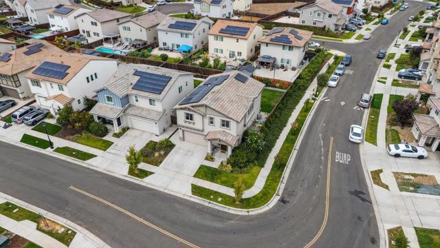 6707 Oakum Way, Stockton CA: https://media.crmls.org/mediaz/6965dae7-54a1-412c-9985-a09ec559ec2c.jpg