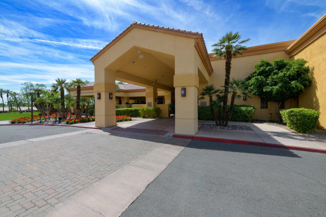 78680 Alliance Way, Palm Desert CA: https://media.crmls.org/mediaz/69671b19-71f5-417a-8882-58f7cf490e70.jpg
