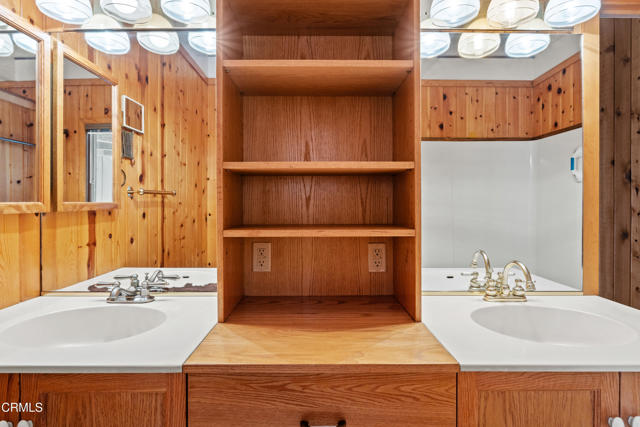 Detail Gallery Image 20 of 50 For 43755 Little Lake Rd, Mendocino,  CA 95460 - 2 Beds | 2 Baths