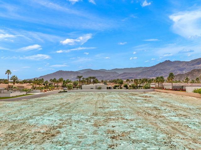 57645 Valley Lane, La Quinta CA: https://media.crmls.org/mediaz/6967cfac-a28f-4170-9c33-7205d4facaad.jpg