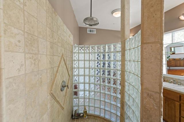 23185 Old Santa Cruz Highway, Los Gatos CA: https://media.crmls.org/mediaz/696b686d-0f7f-4c08-89c4-00a87aa2e0ba.jpg