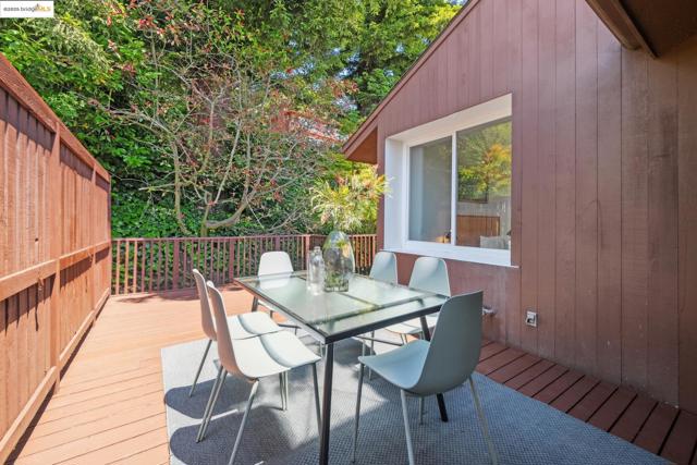120 Hill Rd, Berkeley CA: https://media.crmls.org/mediaz/696b83ef-795c-4007-ac8a-fb7b1584958f.jpg