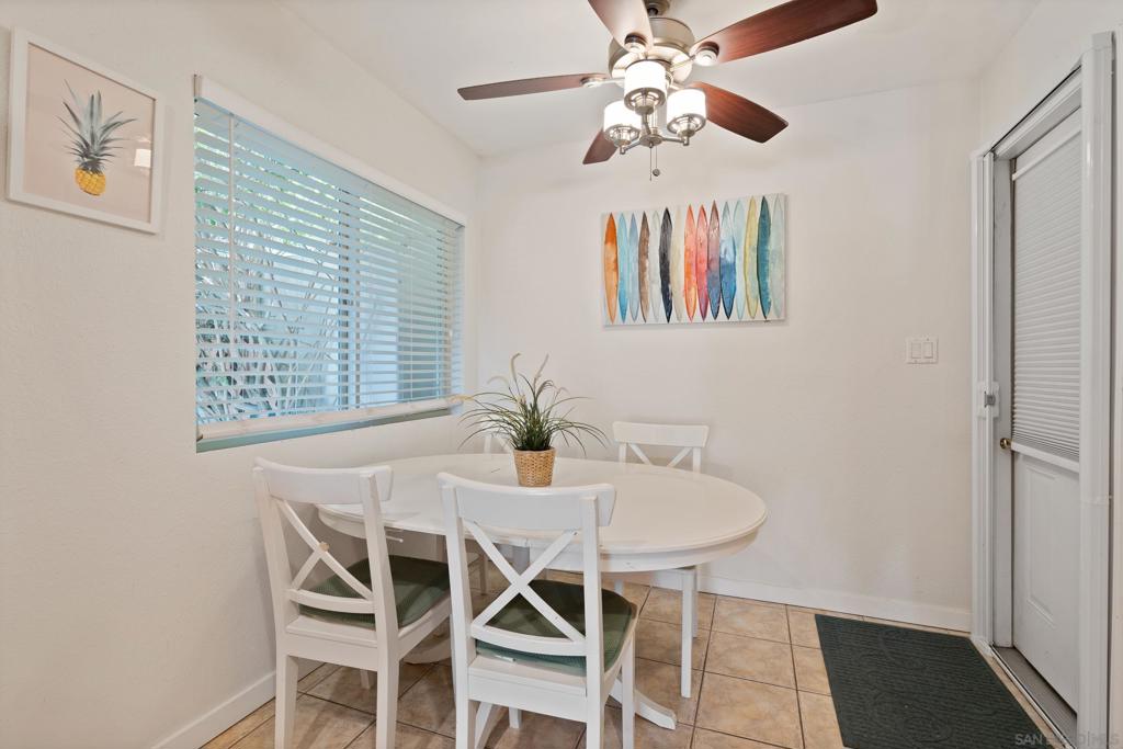 647 Loring - photo 10